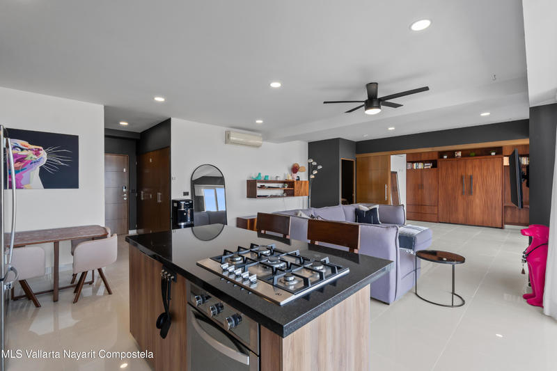 20250721225639663493000000 o